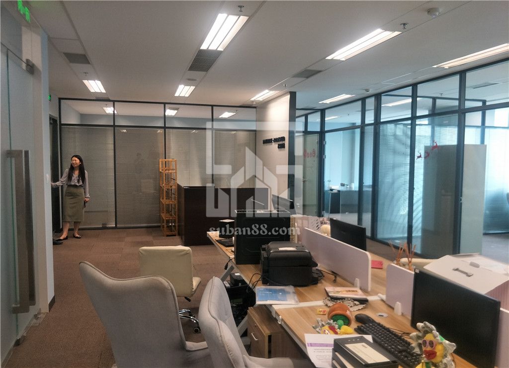 晉合廣場