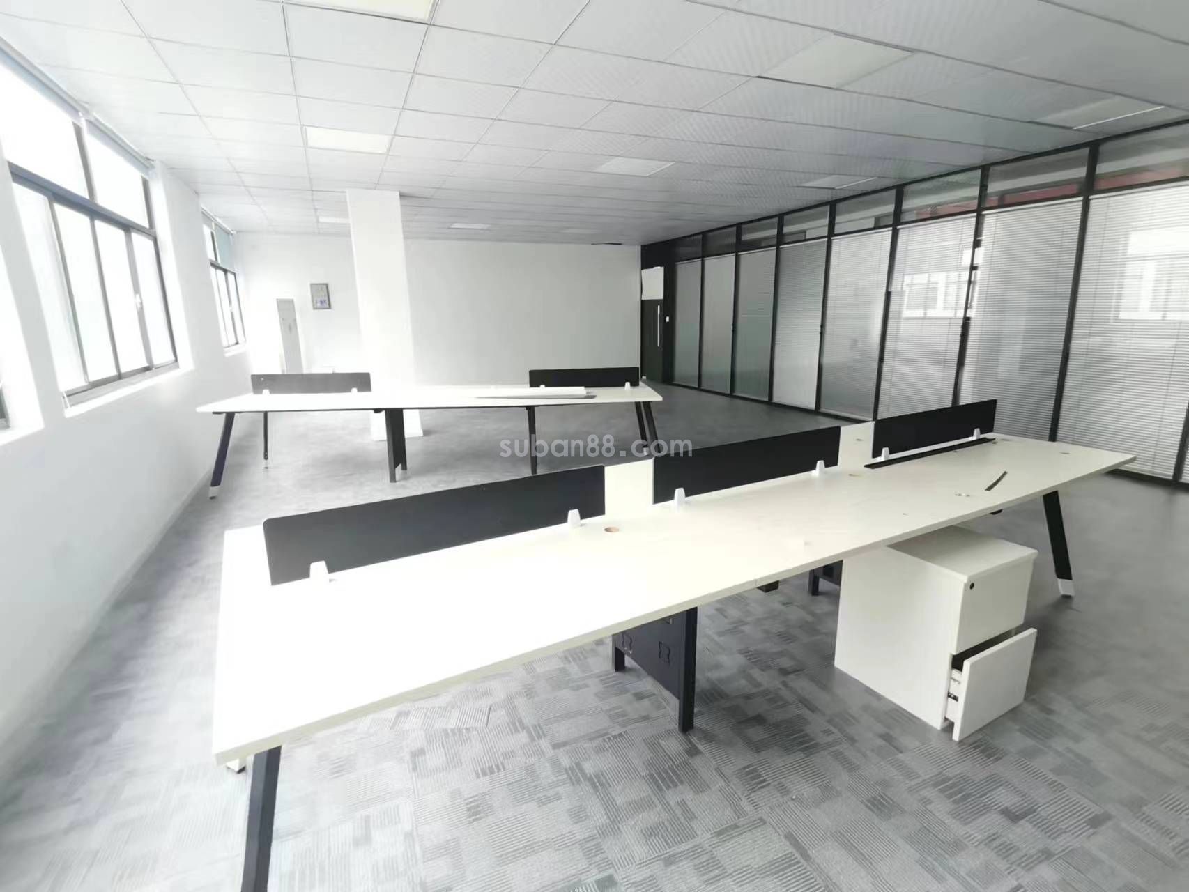 蘇州市工業(yè)園區(qū)中旭鑫科技園國家級孵化器精裝招租